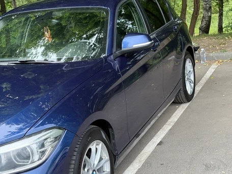2018 BMW 1 серии 118i II (F20/F21) Рестайлинг 2, синий, 1525000 рублей, вид 5