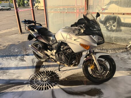 2005 Honda CBF 600, серебристый, 435000 рублей, вид 5