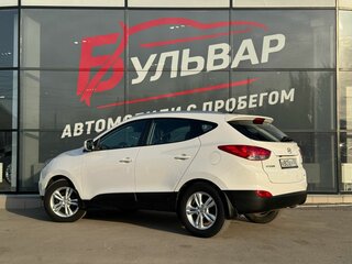 2011 Hyundai ix35 I, белый, 1399000 рублей, вид 4
