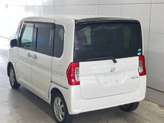 2017 Daihatsu Tanto III Рестайлинг, белый, 650000 рублей, вид 4