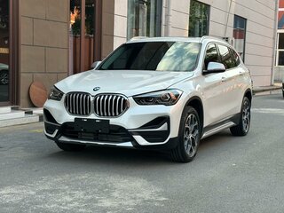 2022 BMW X1 Long 20Li sDrive II (F48) Рестайлинг, белый, 1770000 рублей, вид 1