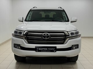 2015 Toyota Land Cruiser 200 Series Рестайлинг 2, белый, 6150000 рублей, вид 2