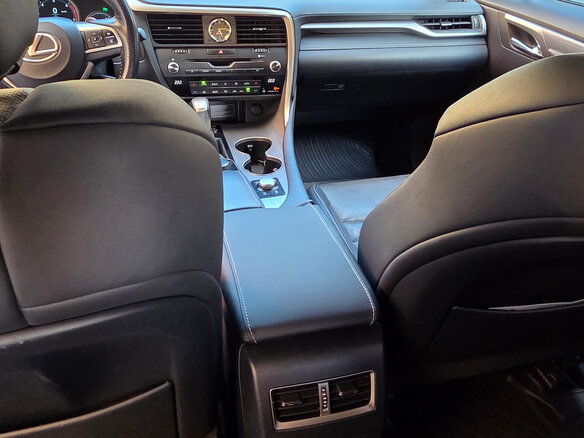 2016 Lexus RX 200t IV, белый, 3200000 рублей - вид 16