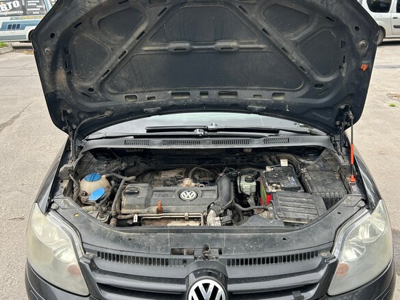 2008 Volkswagen Golf Plus I, чёрный - вид 1