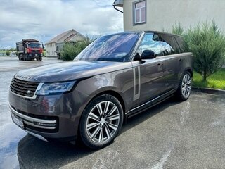 2022 Land Rover Range Rover P530 MHEV V, серый, 16700000 рублей, вид 2