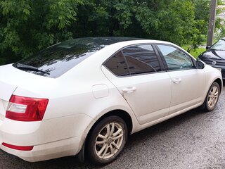 2013 Skoda Octavia III (A7), белый, 850000 рублей, вид 2