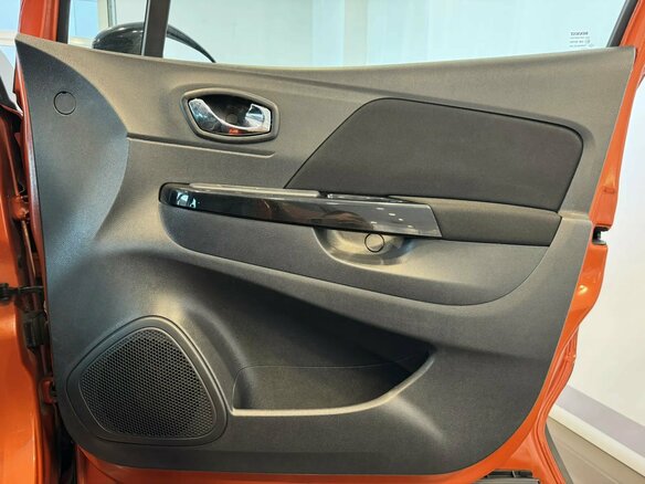 2017 Renault Kaptur I, оранжевый - вид 12
