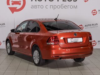 2017 Volkswagen Polo V Рестайлинг, оранжевый, 1170000 рублей, вид 3
