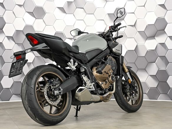 2024 Honda CB 650R, серый - вид 6
