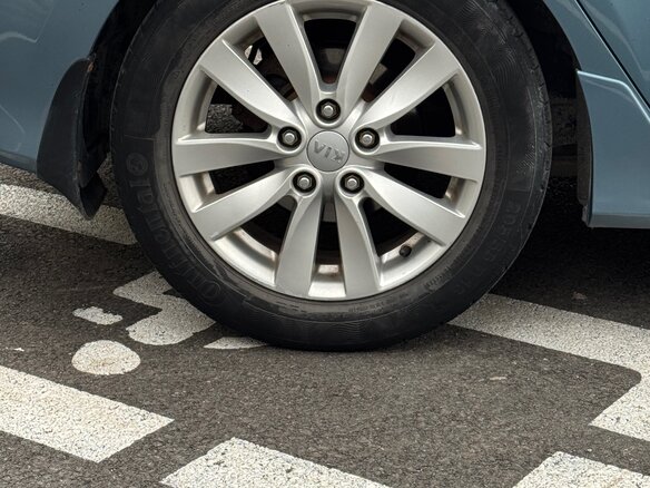 2010 Hyundai i30 I Рестайлинг, серый, 700000 рублей - вид 12