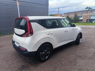 2021 Kia Soul III, белый, 1600000 рублей, вид 4