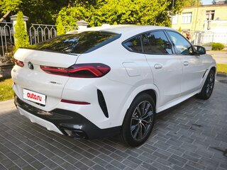 2023 BMW X6 40i III (G06) Рестайлинг, белый, 10000000 рублей, вид 5