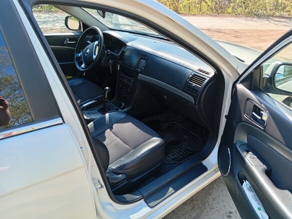 2011 Chevrolet Epica V250 Рестайлинг, белый, 500000 рублей - вид 7