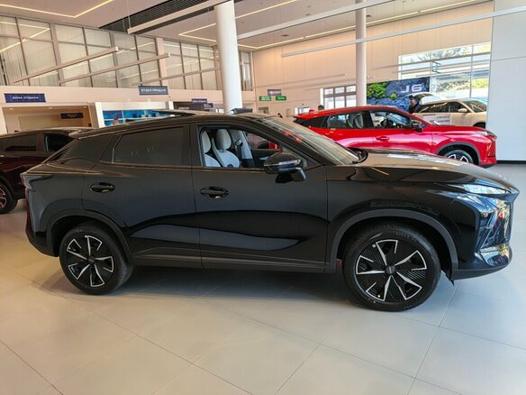 2026 Omoda C5 II, чёрный, 2599000 рублей - вид 6
