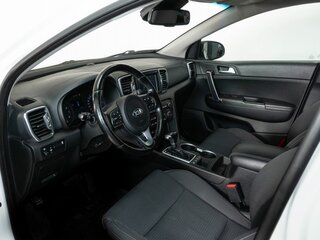 2017 Kia Sportage IV, белый, 1728000 рублей, вид 5