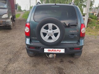 2015 Chevrolet Niva I Рестайлинг, зелёный, 500000 рублей, вид 3