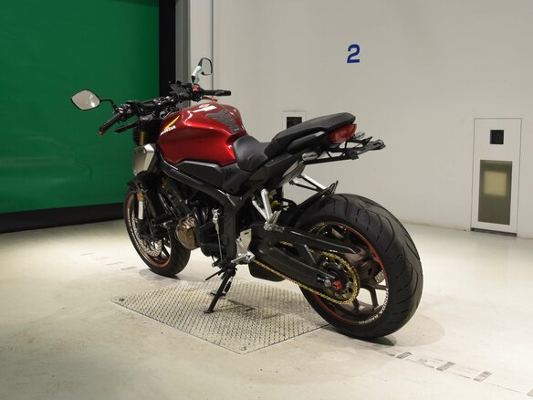 2020 Honda CB 650R, красный - вид 5