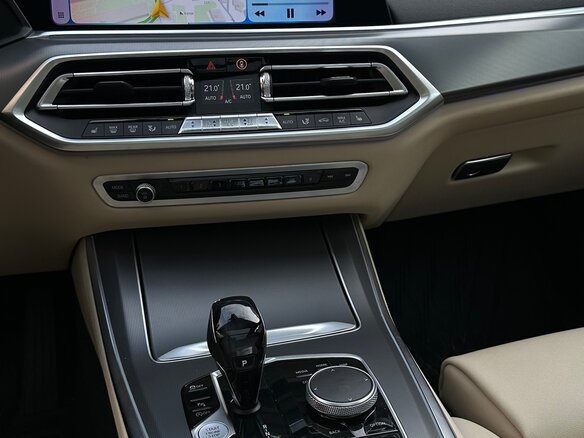 2019 BMW X5 40i IV (G05/G18), синий, 3798000 рублей - вид 7