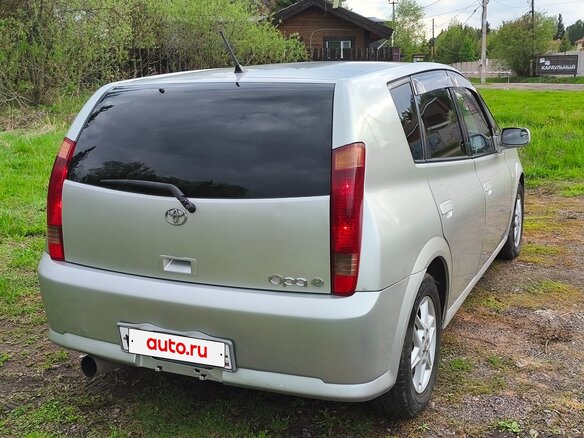 2002 Toyota Opa I, серебристый - вид 4