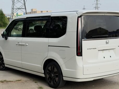 2026 Honda Stepwgn Spada VI, белый, 2730000 рублей, вид 3