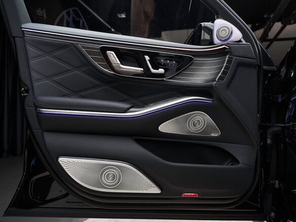 2026 Mercedes-Benz Maybach S-Класс 580 II (Z223) Рестайлинг, чёрный - вид 19