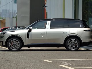 2026 Lynk & Co 900, серый, 7490000 рублей, вид 2