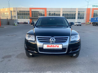 2008 Volkswagen Touareg I Рестайлинг, чёрный, 2400000 рублей, вид 2