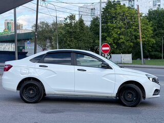 2019 Lada (ВАЗ) Vesta I, белый, 690000 рублей, вид 4