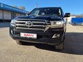 2016 Toyota Land Cruiser 200 Series Рестайлинг 2, чёрный, 5750000 рублей - вид 3