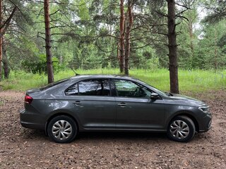 2020 Volkswagen Polo VI, серый, 990000 рублей, вид 3