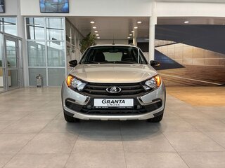 2026 Lada (ВАЗ) Granta Cross I Рестайлинг, серебристый, 1216000 рублей, вид 2