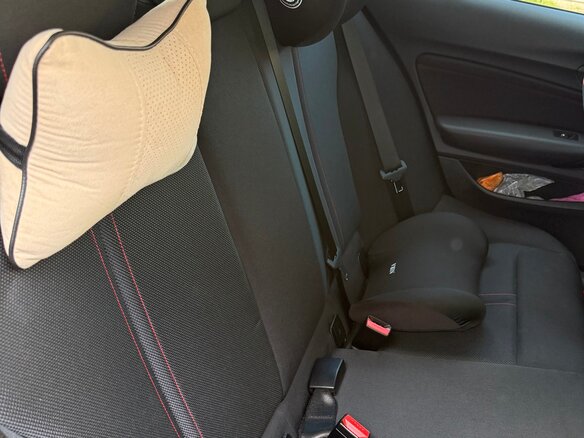 2016 BMW 1 серии 118i II (F20/F21) Рестайлинг, чёрный, 1599000 рублей - вид 13