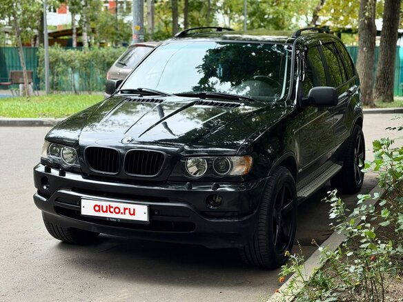 2001 BMW X5 3.0i I (E53), чёрный