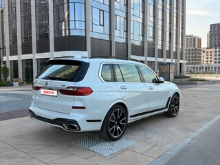2020 BMW X7 30d I (G07), белый, 9500000 рублей, вид 5
