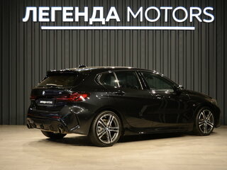 2023 BMW 1 серии 120i III (F40), чёрный, 2700000 рублей, вид 4