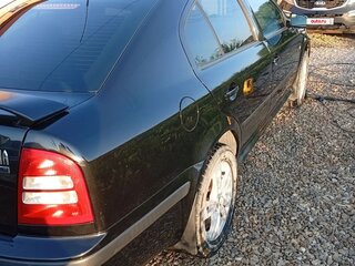 2008 Skoda Octavia I (A4) Рестайлинг, чёрный, 375000 рублей, вид 2