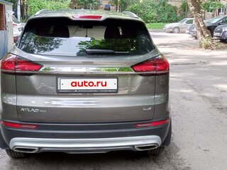 2023 Geely Atlas Pro, серый, 2150000 рублей, вид 2