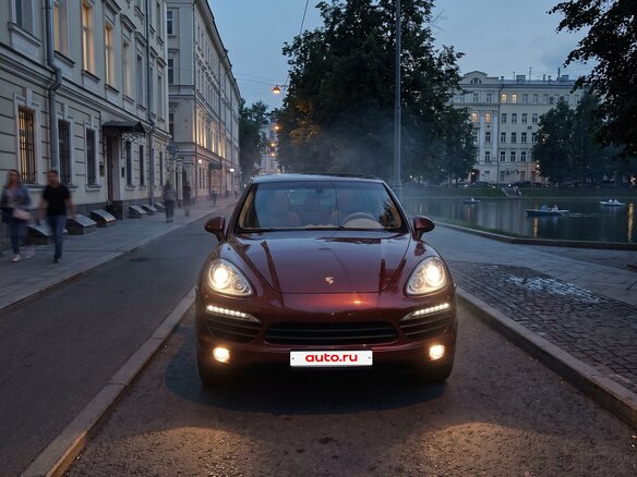 2010 Porsche Cayenne S II (958), коричневый, 1850000 рублей - вид 1