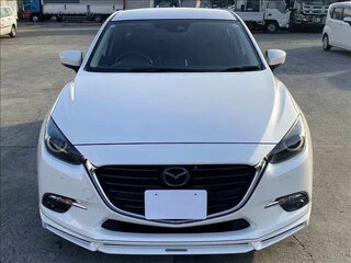 2019 Mazda Axela III Рестайлинг, белый, 1024000 рублей, вид 2