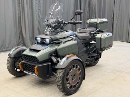 2025 BRP Can-Am Spyder, зелёный, 3675000 рублей, вид 2