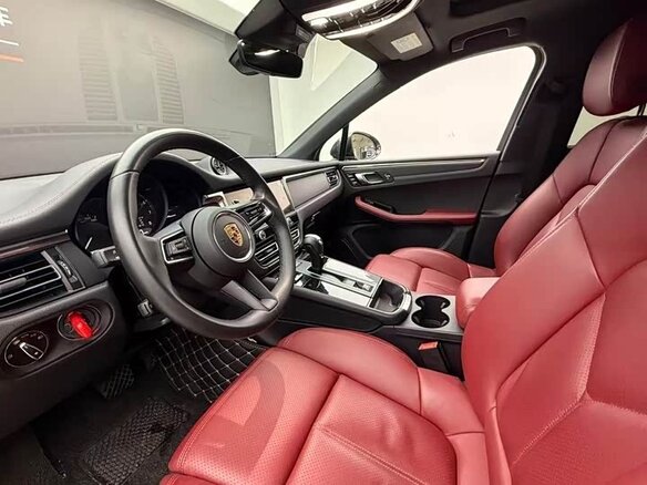 2023 Porsche Macan I Рестайлинг 2, серый, 6750000 рублей - вид 6