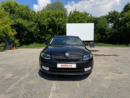 2014 Skoda Octavia III (A7), чёрный, 1070000 рублей, вид 2