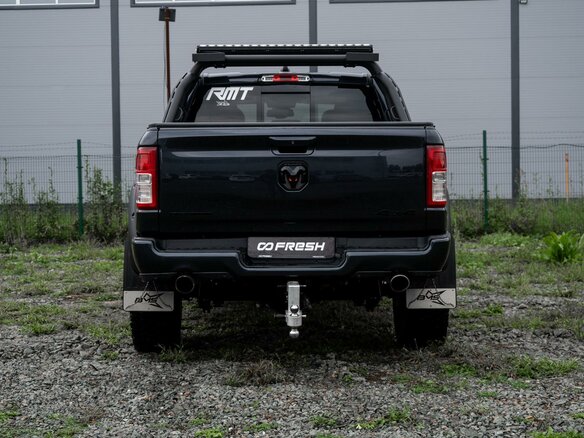 2018 Ram 1500 Crew Cab IV (DS/DJ), синий - вид 3
