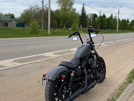 2022 Harley-Davidson Sportster 883, серый, 900000 рублей, вид 5