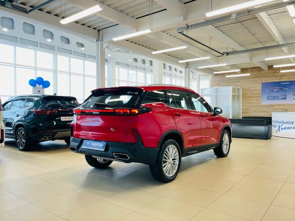 2023 Haima 8S, красный, 3399999 рублей - вид 6