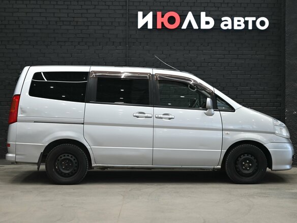 2000 Nissan Serena II (C24), серый - вид 9