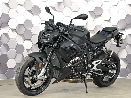2025 BMW S 1000 R, чёрный, 2049000 рублей, вид 2