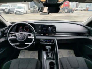 2022 Hyundai Elantra VII (CN7), белый, 1865000 рублей, вид 5