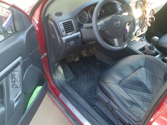 2006 Opel Vectra C Рестайлинг, красный, 350000 рублей - вид 4