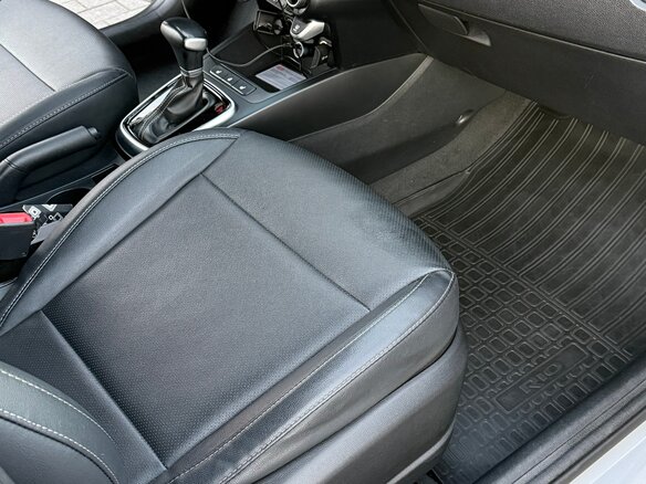 2019 Kia Rio X-Line IV, серебристый, 1590000 рублей - вид 20
